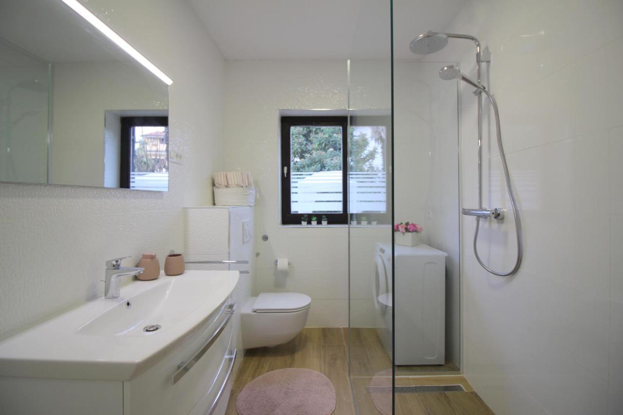 Apartments Sabina 波雷奇 外观 照片