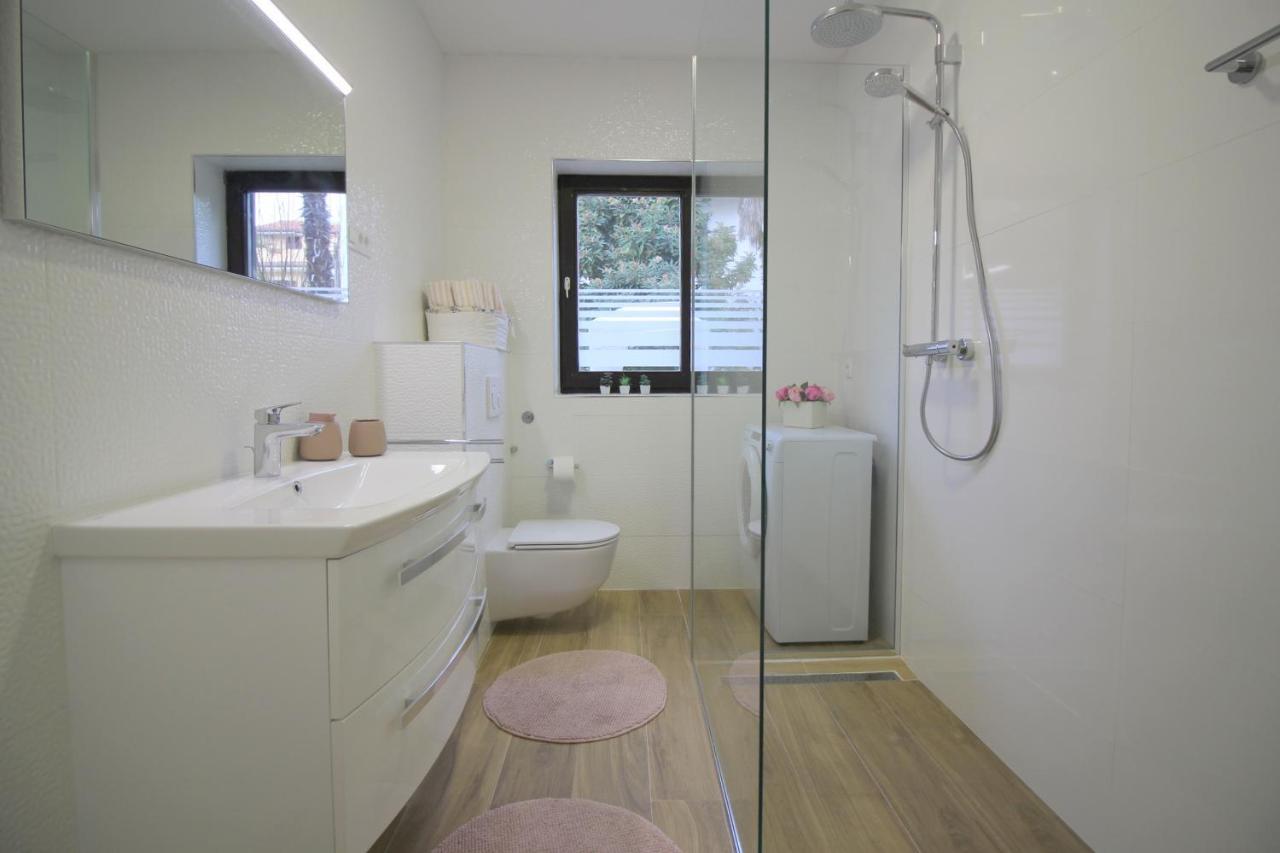 Apartments Sabina 波雷奇 外观 照片