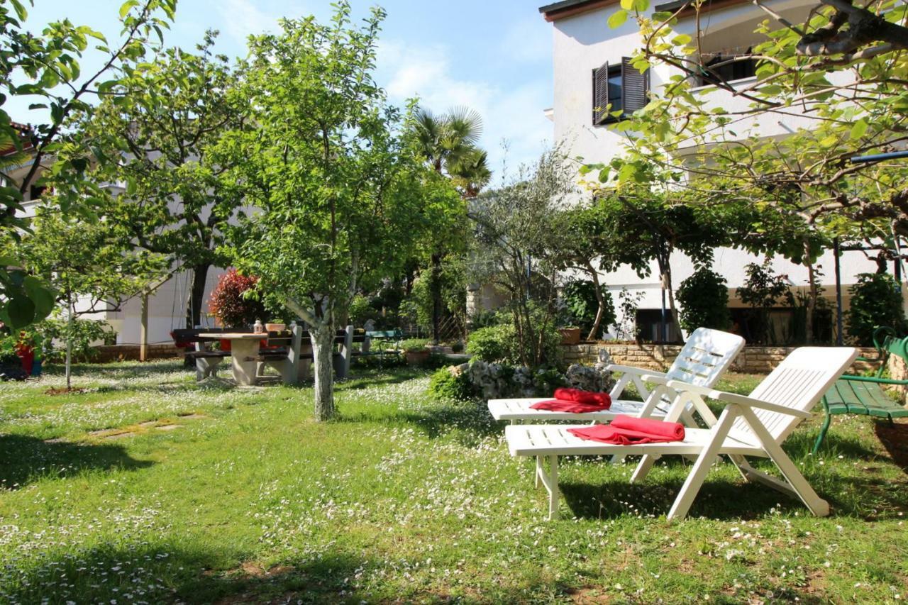 Apartments Sabina 波雷奇 外观 照片
